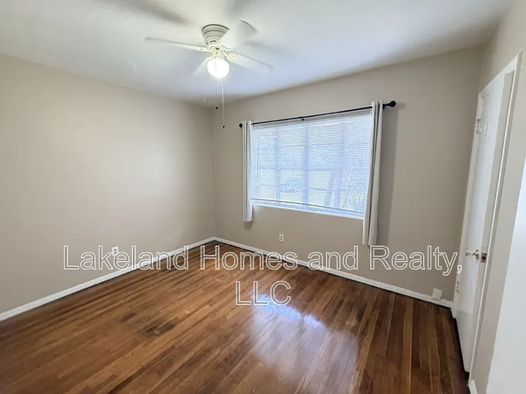 3115 Buckingham Ave — Photo 15