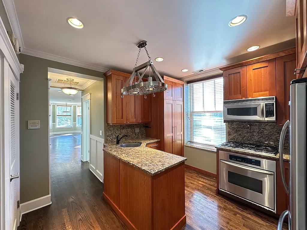 Astonishingly Beautiful 2 Bed, 1 Bath at Bosworth + Addison (Wrigleyville) — Photo 2