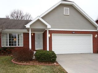 3205 Jamestown Ln, Lincoln, NE 68516