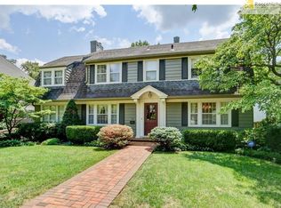 519 E 54th St, Kansas City, MO 64110