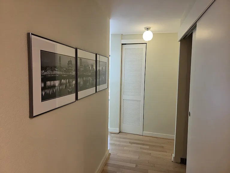111 SW Harrison St #B3 — Photo 3