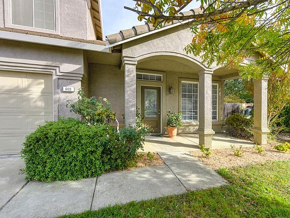 3rd image of 603 Chilcott Ct
