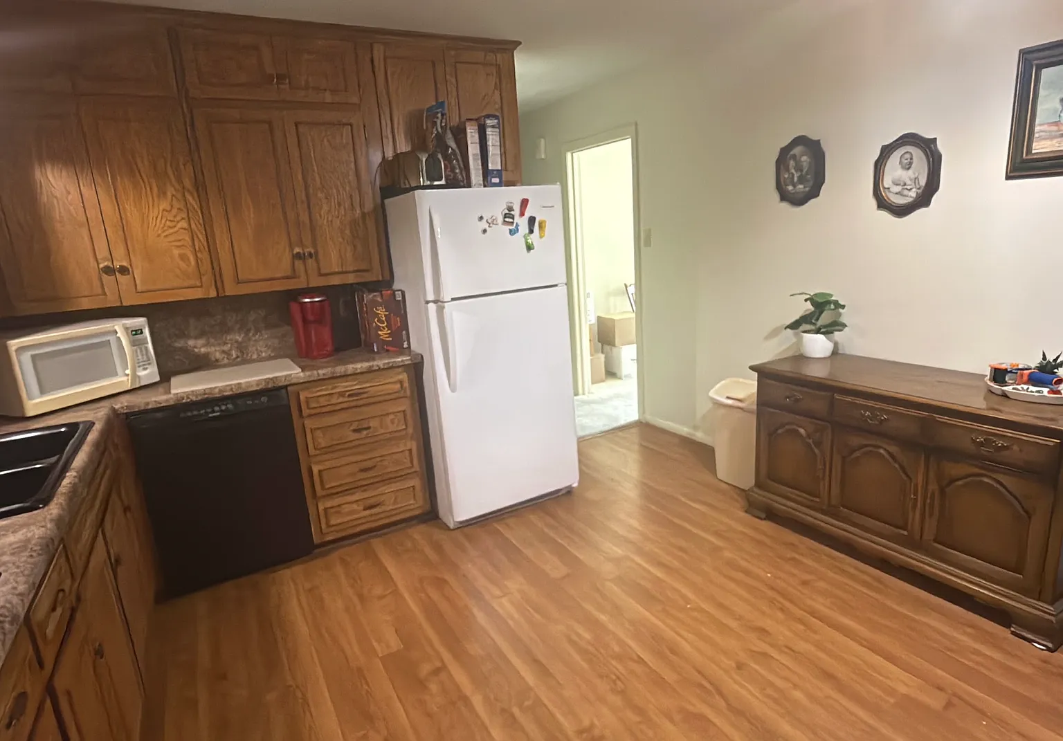 Coming Soon! Ready 9/20 - Charming 2br/1ba Home In Temple Fenced Yard & Mature Trees — Photo 3
