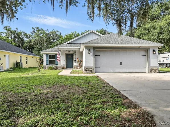 710 Barwick St, Wildwood, FL 34785