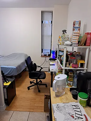 Rented by R & E Real Estate Management Co Inc | media 9