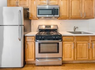 40 Bowers St APT 2R, Jersey City, NJ 07307