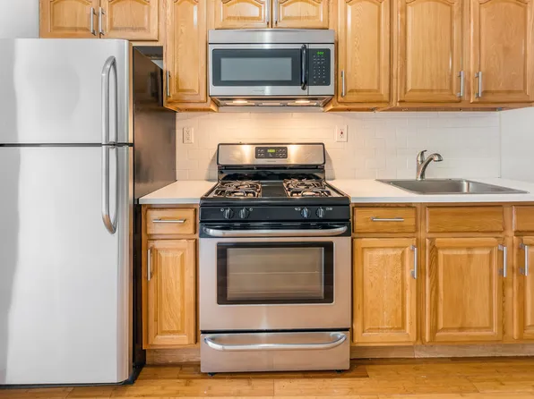 40 Bowers Street image 1 of 9