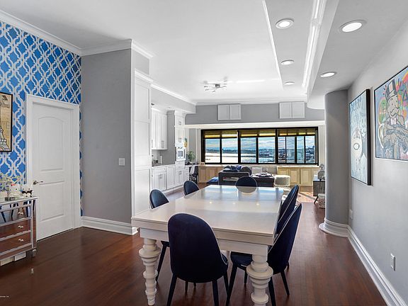 4th image of 10 Bay Street Lndg APT 7G
