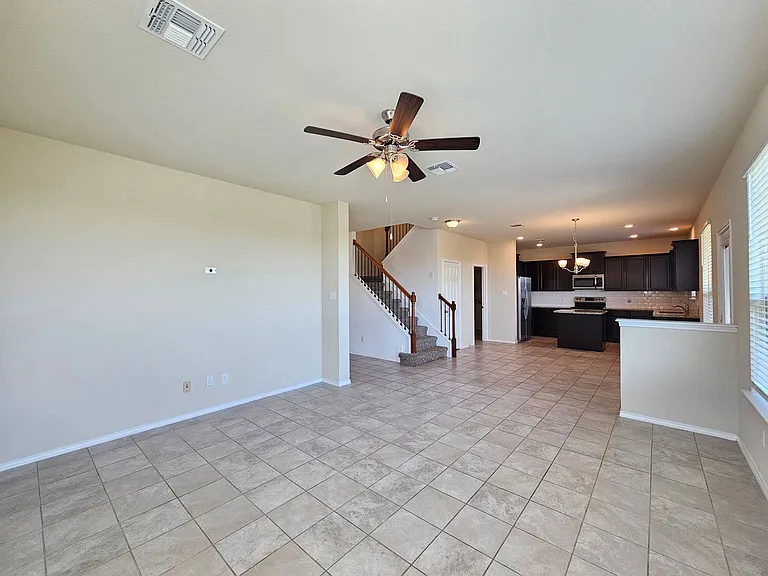 3901 Brunswick Dr — Photo 4
