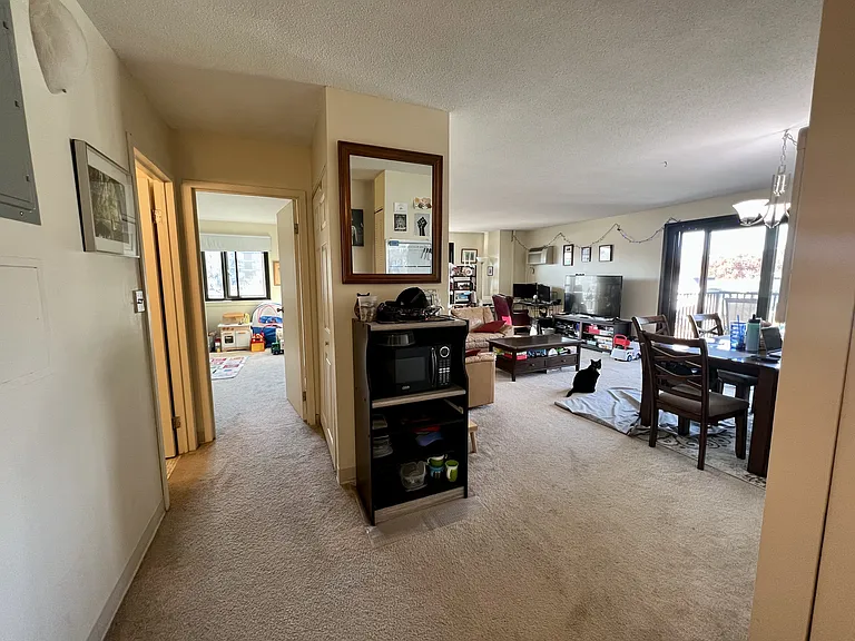 84 Pleasant St #2 — Photo 8