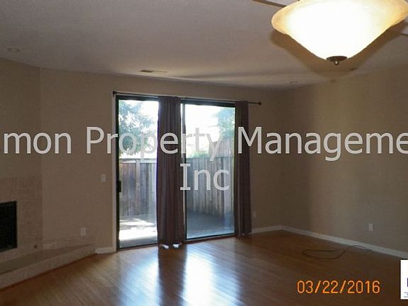 3rd image of 1902 Marylyn Cir