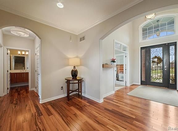 4th image of 1080 Sheffield Park Ln