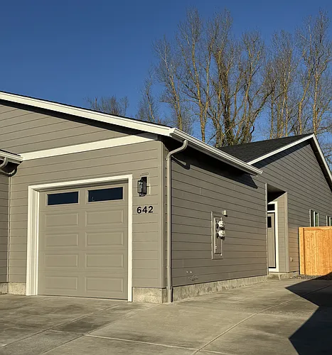642 Parker Loop Photo 1
