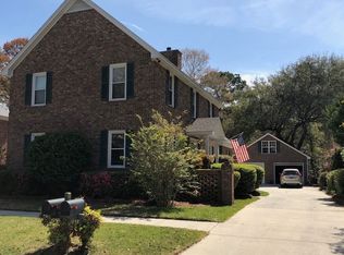 1042 Loyalist Ln, Mount Pleasant, SC 29464