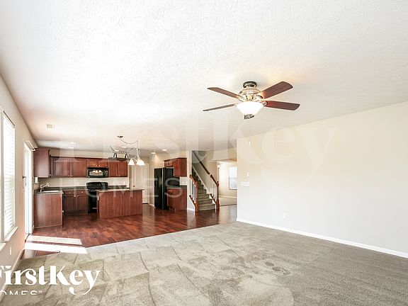 4th image of 12970 Bartlett Dr