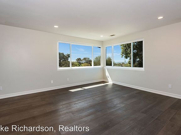 5th image of 1424 Salinas Pl Unit A