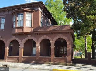 220 Center St, Millersburg, PA 17061