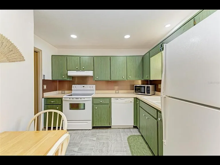 610 Indian Rocks Rd N #96 — Photo 8