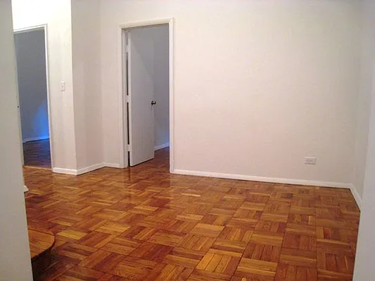 Rented by City Connections Realty | media 5