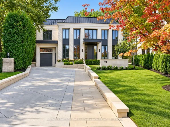 90 Arjay Cres, Toronto, ON M2L 1C6