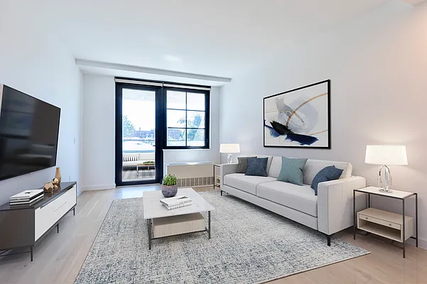 Rented by Manhattan Realty Group | media 1