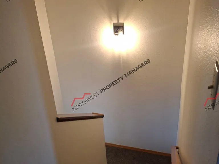 1301-1305 NW Airport Rd — Photo 16