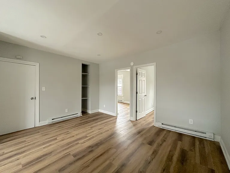 190 N Miller St #2 — Photo 9