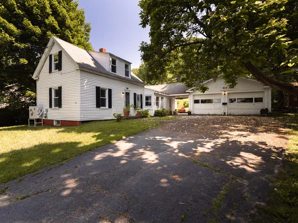 517 Cumberland Street, Westbrook, ME 04092