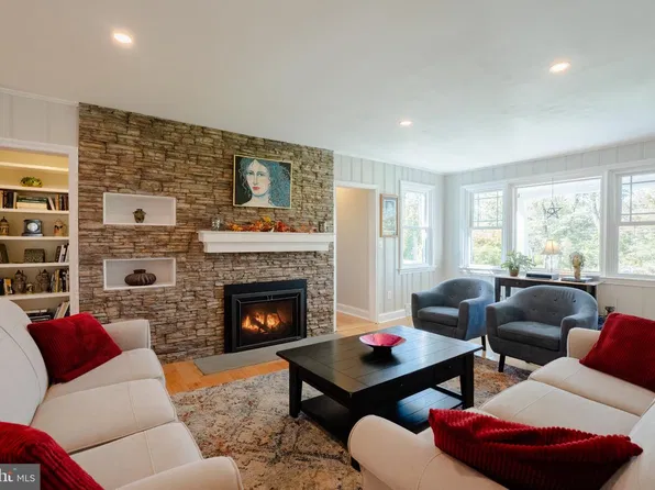6724 Chapel Rd, New Hope, PA 18938