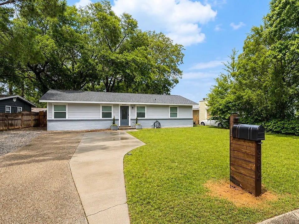 8504 Happy Valley Trl