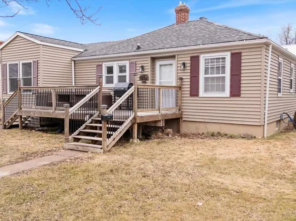 3613 2nd Ave W, Hibbing, MN 55746