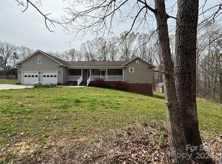 6650 Goldfish Rd, Kannapolis, NC 28083