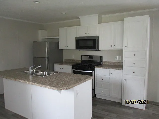 913 Moss Ave — Photo 47