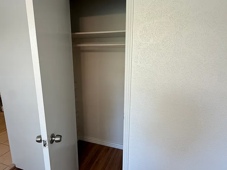 727 Kingswood Ave — Photo 37