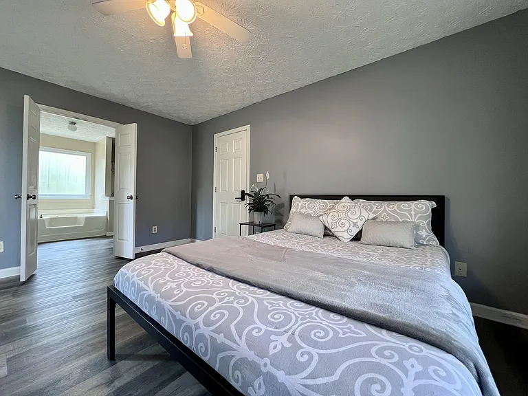 Mill Pointe Cv — Photo 6