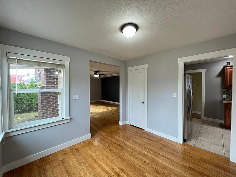 1650 Manor Dr — Photo 8
