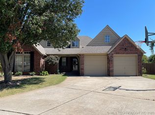 11943 S 101st East Ave, Bixby, OK 74008