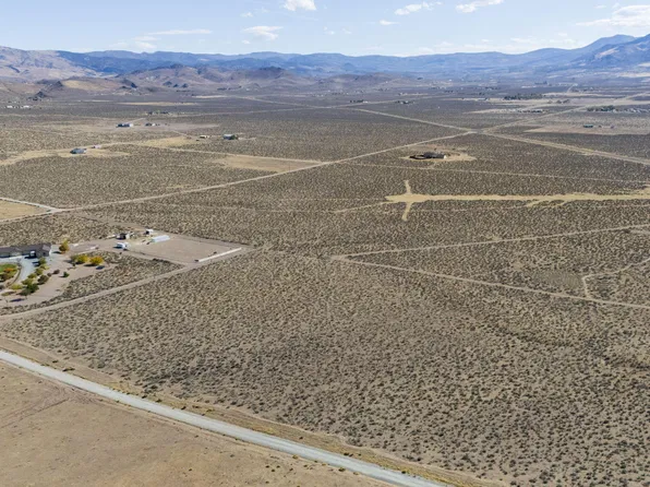 350 Bootstrap Ln, Reno, NV 89510