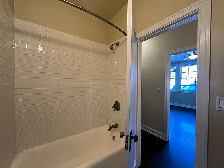 1349 N Hill Ave #12 — Photo 8