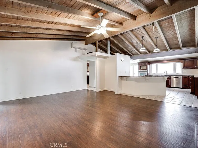 9752 Harle Ave — Photo 3
