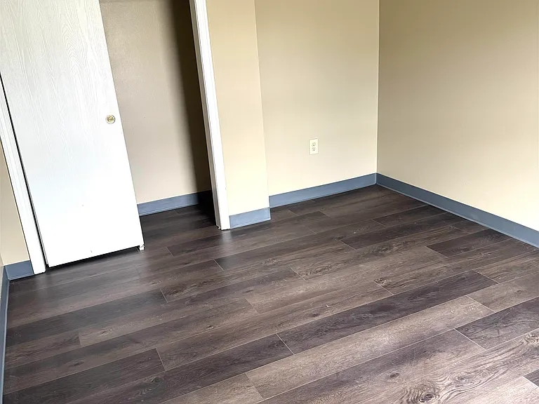 130 Eastern Ave #302 — Photo 14