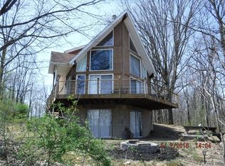 71525 Birmingham Rd N, Lore City, OH 43755