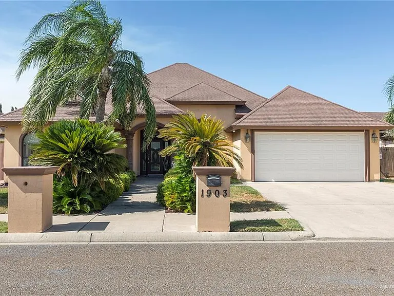 1903 Audrey Dr — Photo 1