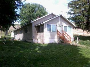 1220 Tibbling Rd, Selah, WA 98942