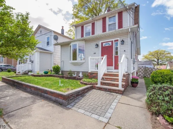 52 Orange Ave, Elmwood Park Boro, NJ 07407