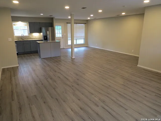 7410 Castle Crown — Photo 6