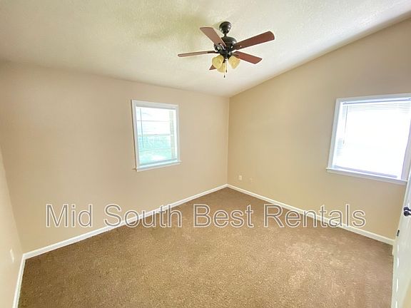4th image of 3083 Bluffdale St