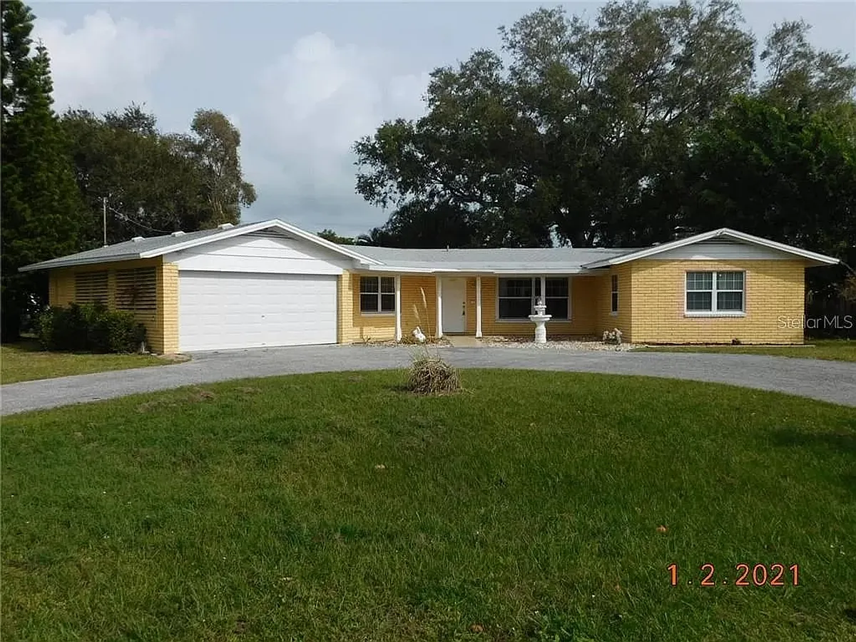 Building Photo - 8185 Longbay Blvd