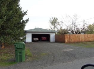1402 Lewiston St, Cottonwood, ID 83522
