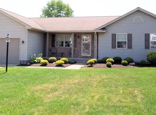 1374 Mulberry Run, Mineral Ridge, OH 44440